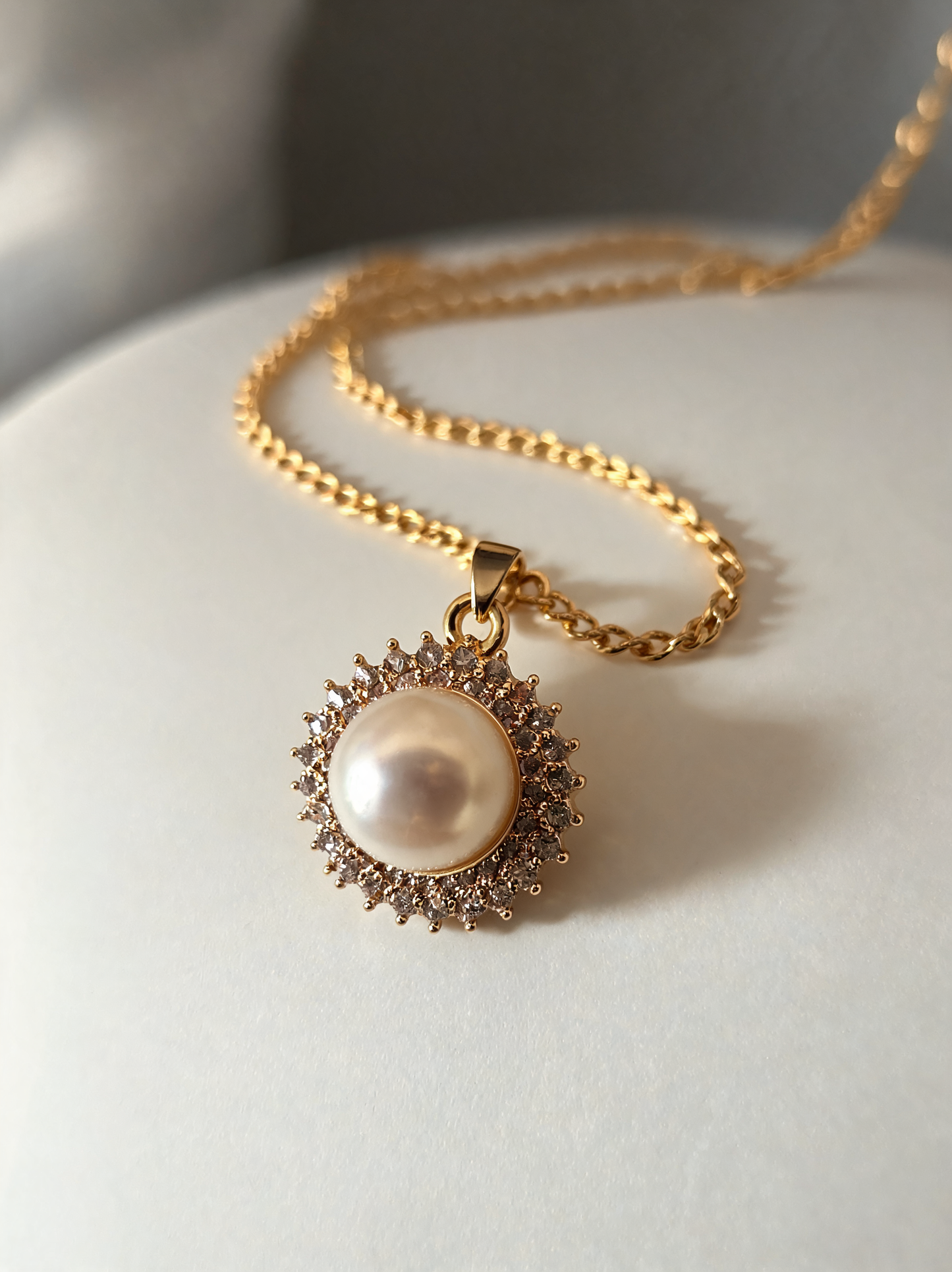 Lustre Halo