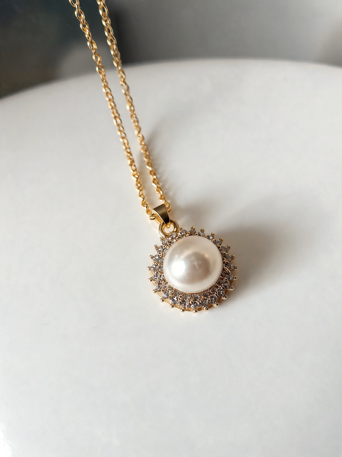 Lustre Halo